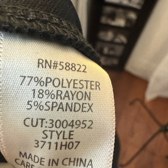 Max Studio London wide leg crop pant…NWT - Picture 7 of 7